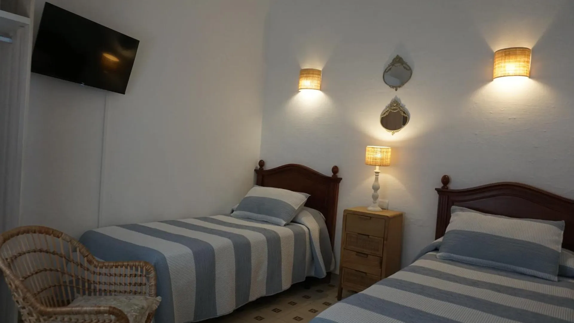 Montserrat Casa Del Mar Chipiona