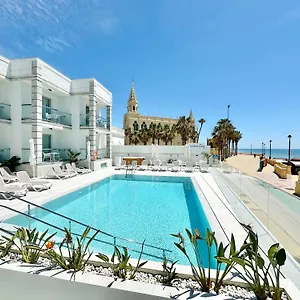 2* Aparthotel Marina Luz